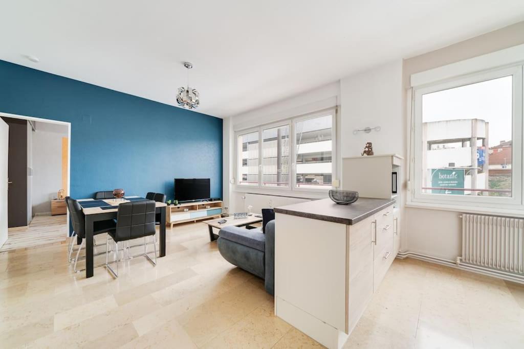 Superbe Appartement A Une Minute A Pied De La Gare 埃皮纳勒 外观 照片